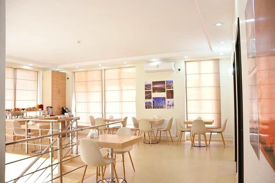 Картинка City Hotel 3*